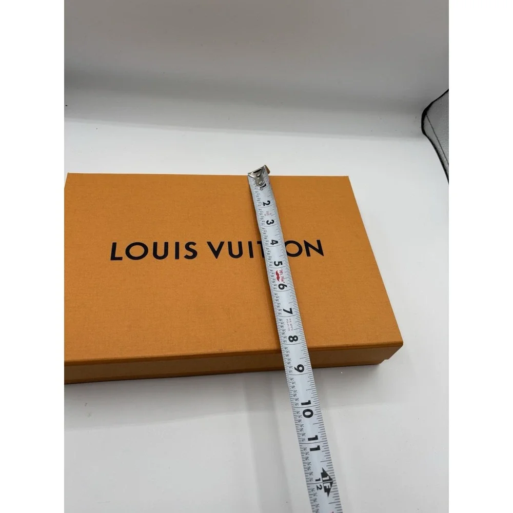 Louis Vuitton Authentic Magnetic Top Closing Empty Box 12